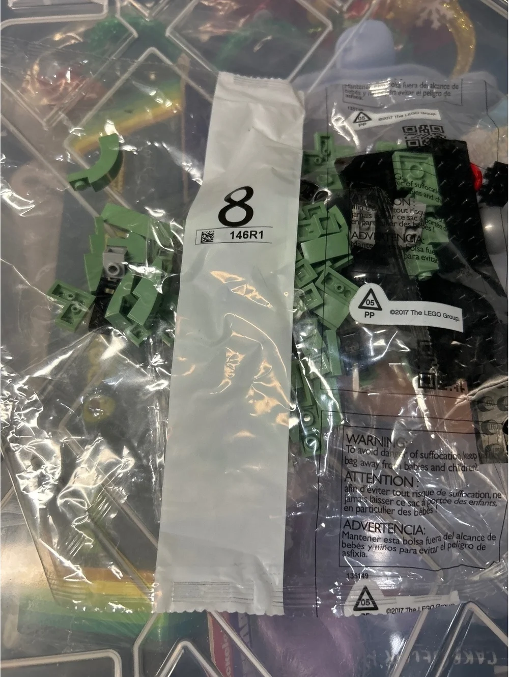 Incomplete LEGO Star Wars The Mandalorian The Child 75318 Building Kit
